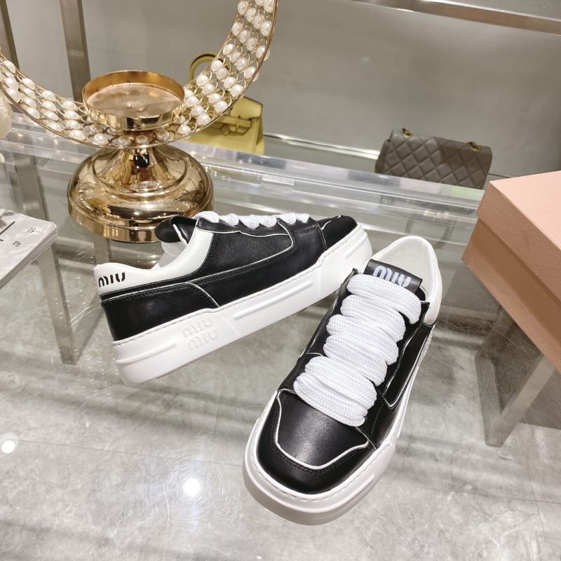 Miu Miu Casual Shoes